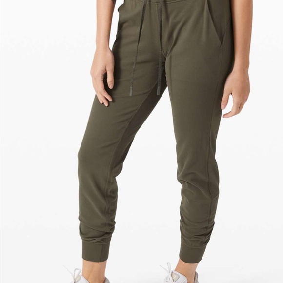 NWT LULULEMON Ready to Rulu High-Rise Jogger, Dark Olive 4 - Picture 3 of 5